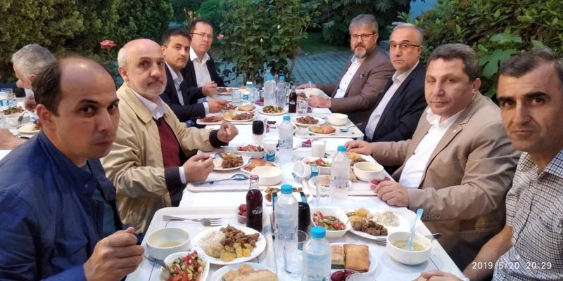 Gebze ube Bakanmz PNS Pendik Niasta iftar programnda yelerimizle bulutu